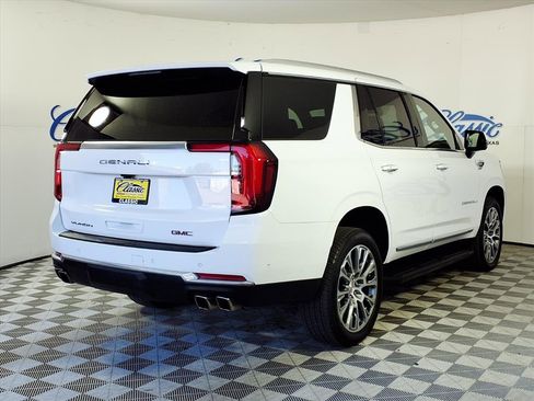 Used 2025 GMC Yukon Denali image 6
