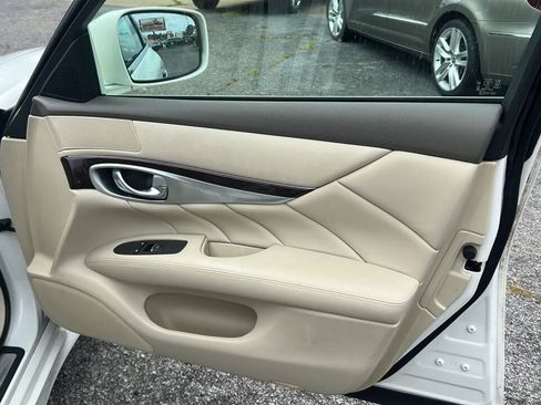 Used 2012 INFINITI M37 x w/ Premium Pkg AWD/4WD image 22