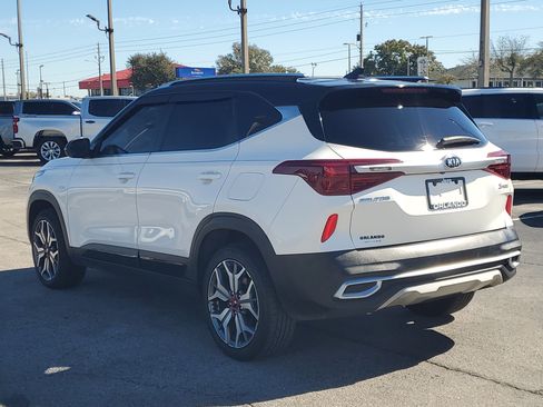 Used 2021 Kia Seltos S image 5