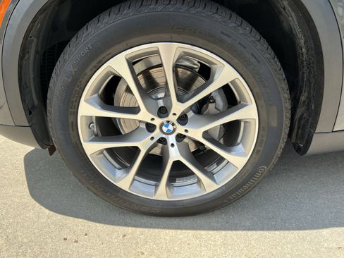 Used 2021 BMW X5 sDrive40i w/ Premium Package RWD image 13