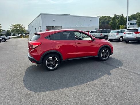 Used 2018 Honda HR-V EX image 7