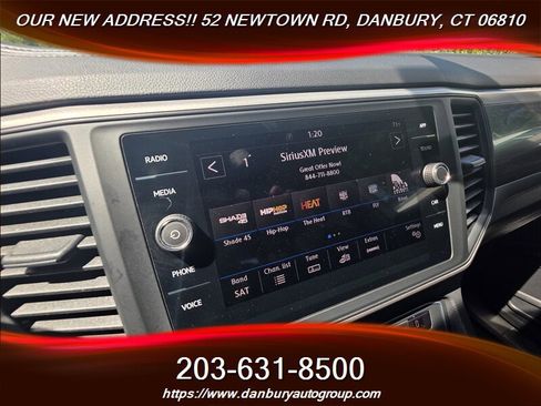 Used 2020 Volkswagen Atlas SE w/ Panoramic Sunroof Package FWD image 14