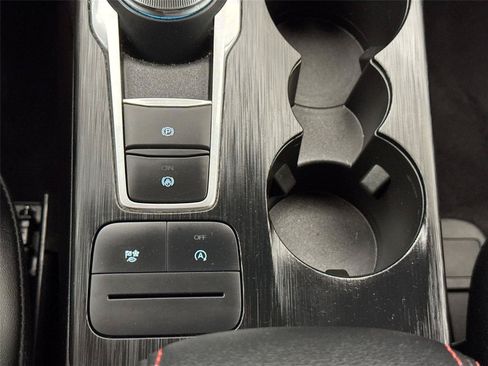Used 2025 Ford Escape ST-Line FWD image 24