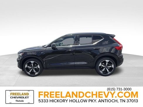 Used 2019 Volvo XC40 T5 Inscription AWD/4WD image 6