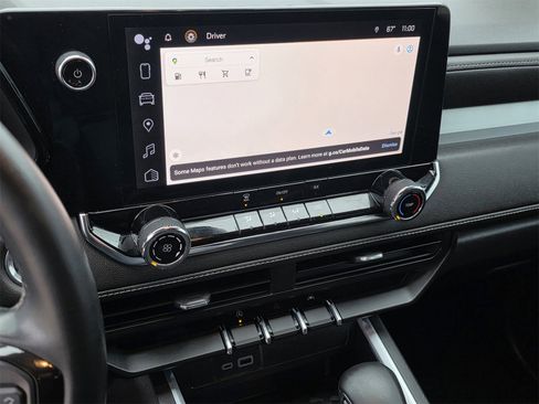 Used 2023 Chevrolet Colorado LT image 13