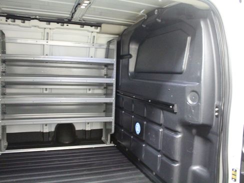 Used 2020 Chevrolet Express 2500 w/ Driver Convenience Package image 23