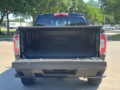 Used 2022 GMC Canyon AT4 AWD/4WD image 16