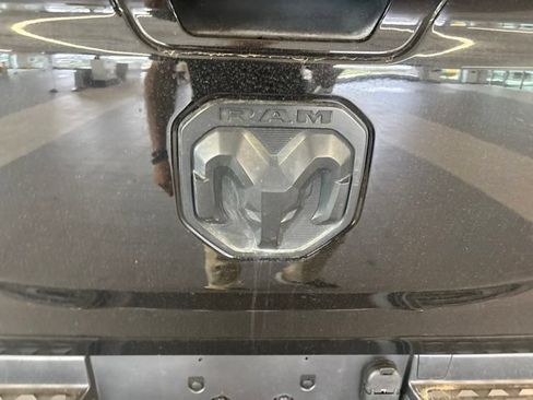 Used 2023 RAM 1500 Big Horn AWD/4WD image 14