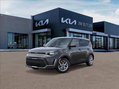 New 2025 Kia Soul LX