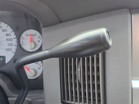 Used 2005 Dodge Ram 1500 Truck SLT AWD/4WD image 21