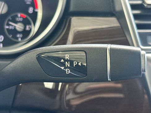 Used 2015 Mercedes-Benz ML 350 4MATIC image 27