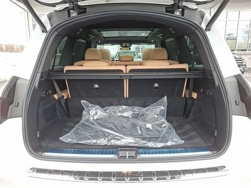 Certified 2026 Mercedes-Benz GLS 580 4MATIC image 31