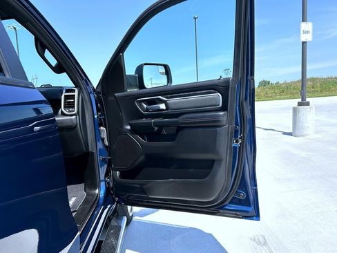 Used 2023 RAM 1500 Big Horn AWD/4WD image 17