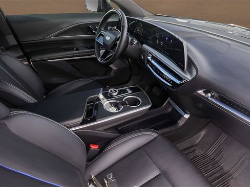 Certified 2024 Cadillac Lyriq Sport w/ LPO, Floor Liner Package image 30