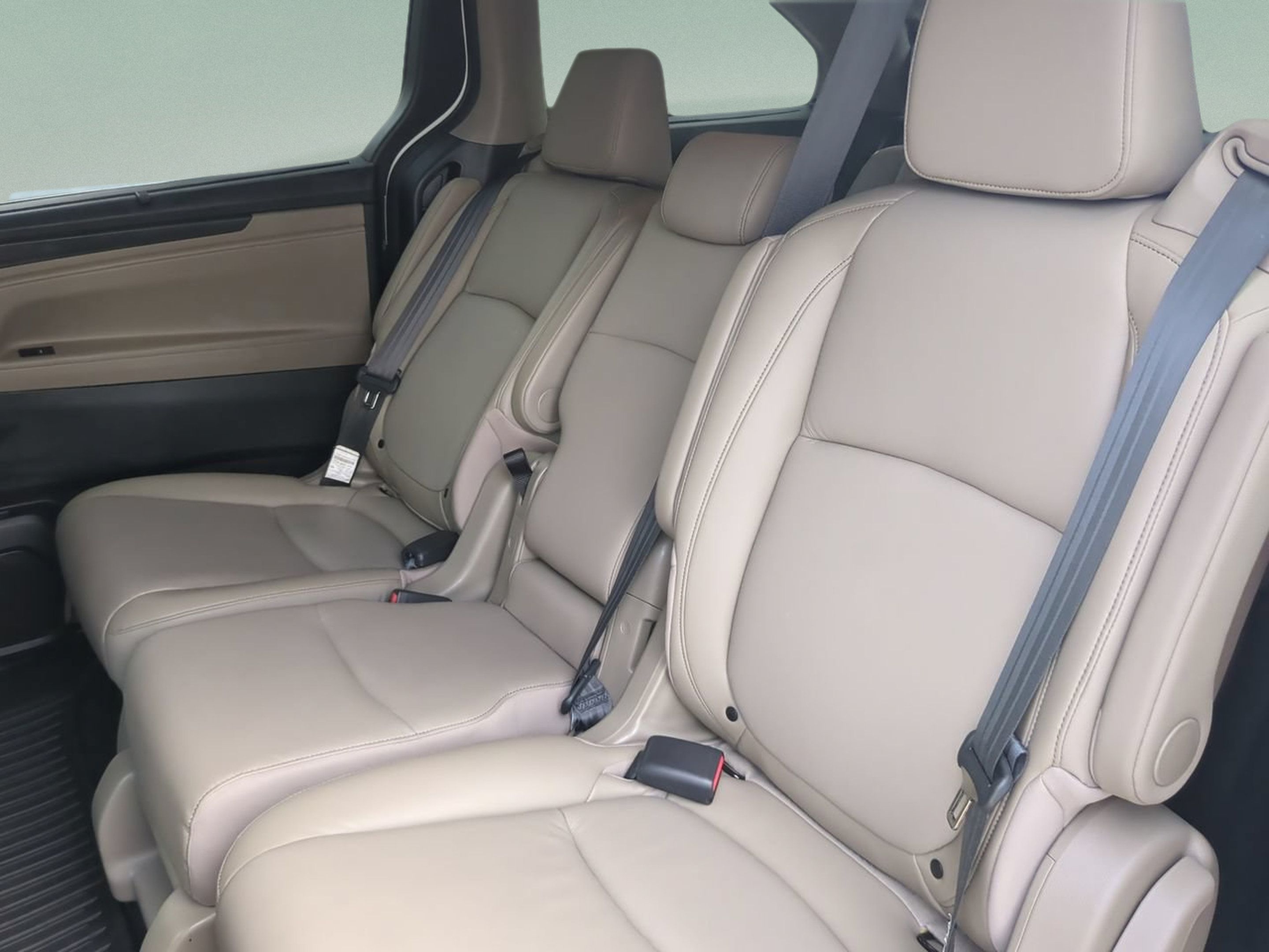 Used 2024 Honda Odyssey Touring image 18