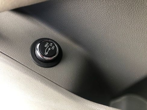 Used 2023 Cadillac XT5 Premium Luxury w/ LPO, Floor Liner Package AWD/4WD image 14