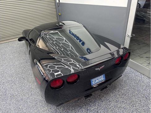 Used 2008 Chevrolet Corvette Coupe w/ Preferred Equipment Group RWD image 5