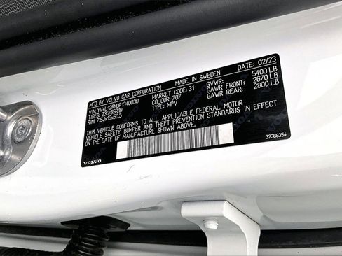 Certified 2023 Volvo XC60 B5 Plus image 18