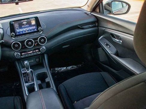 Certified 2024 Nissan Sentra SR image 27