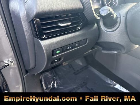 Used 2024 Nissan Sentra SV image 20