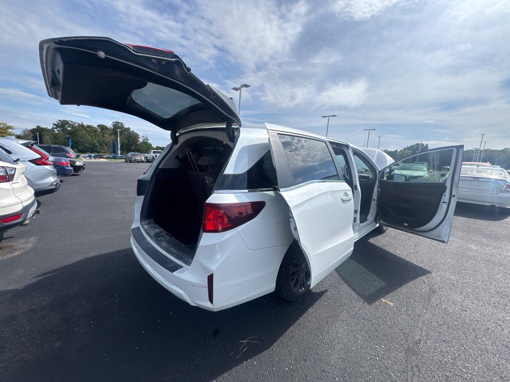 Used 2025 Honda Odyssey Touring image 26