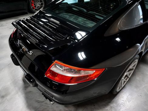 Used 2005 Porsche 911 Carrera S RWD image 56