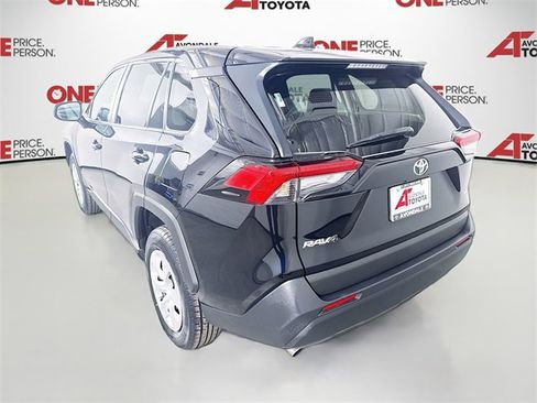 Certified 2025 Toyota RAV4 LE image 5