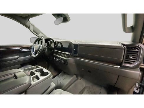 Used 2023 Chevrolet Silverado 1500 LT image 16