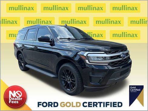 Used 2024 Ford Expedition XLT RWD image 1