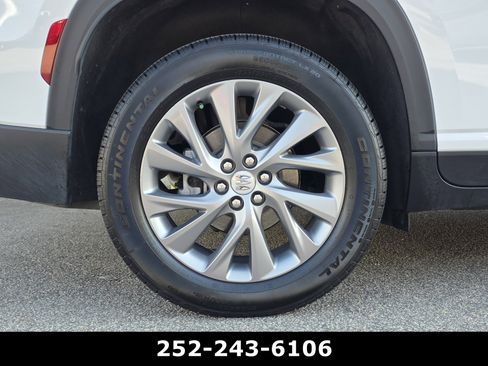 Used 2025 Buick Enclave Preferred image 48