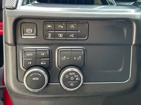 Used 2025 Chevrolet Tahoe RST w/ Comfort Package AWD/4WD image 30