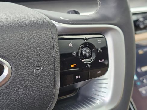 Used 2025 INFINITI QX80 Luxe AWD/4WD image 33