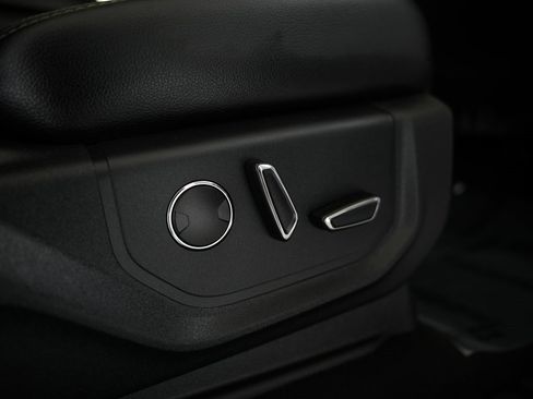 Used 2019 Ford F350 Lariat w/ Lariat Ultimate Package image 65