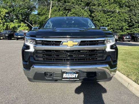 Used 2023 Chevrolet Silverado 1500 LT w/ LPO, Liner Protection Package AWD/4WD image 3