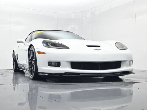 Used 2012 Chevrolet Corvette Grand Sport RWD image 28