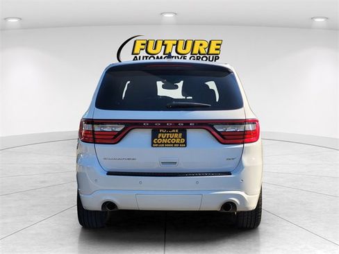 Used 2023 Dodge Durango GT image 5