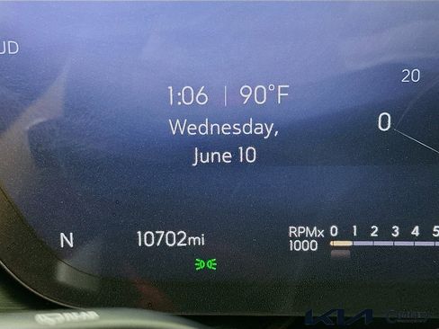 Used 2025 Buick Envision Sport Touring AWD/4WD image 12