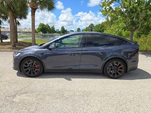 Used 2023 Tesla Model X Plaid AWD/4WD image 2
