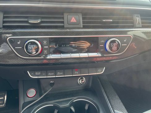 Used 2019 Audi S4 Premium Plus w/ Premium Plus Package AWD/4WD image 10