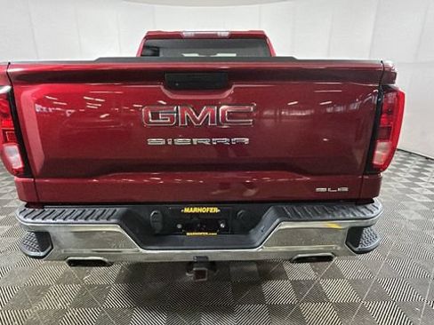 Used 2019 GMC Sierra 1500 SLE w/ SLE Value Package AWD/4WD image 3