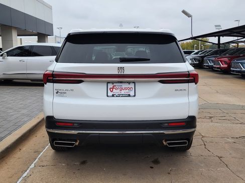 New 2026 Buick Enclave Preferred image 5