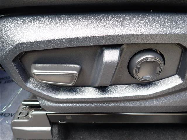 Certified 2025 Toyota Tacoma TRD Pro AWD/4WD image 13