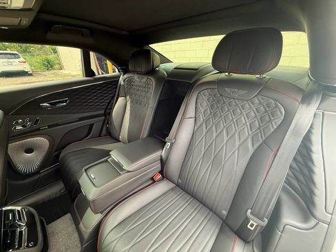 Used 2021 Bentley Flying Spur W12 AWD/4WD image 79