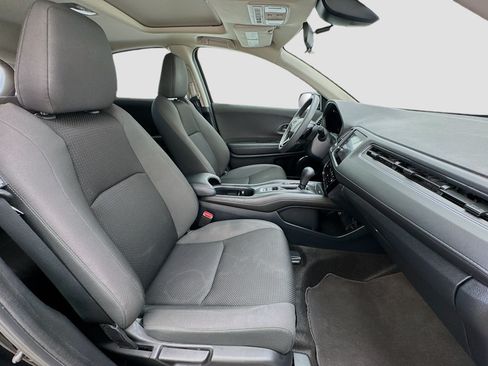 Used 2022 Honda HR-V EX image 19