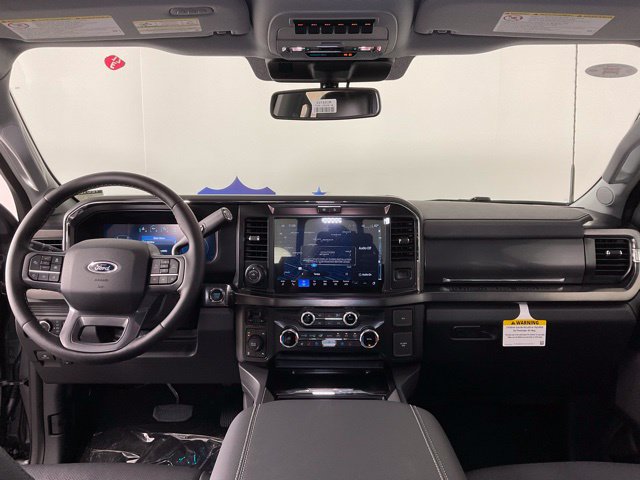 New 2026 Ford F250 Lariat w/ Black Appearance Package AWD/4WD image 19