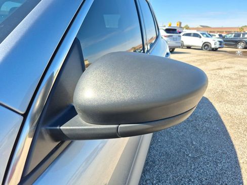 Used 2022 Ford Escape SE FWD image 14