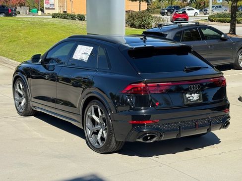 New 2026 Audi RS Q8 performance image 13