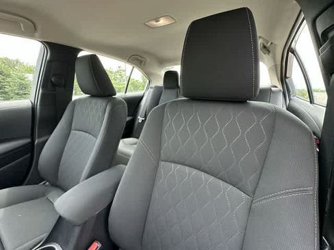 Used 2026 Toyota Corolla LE FWD image 14