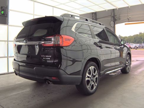 Used 2023 Subaru Ascent Limited AWD/4WD image 7