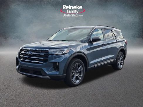 New 2026 Ford Explorer Active w/ Active Comfort Package AWD/4WD image 1